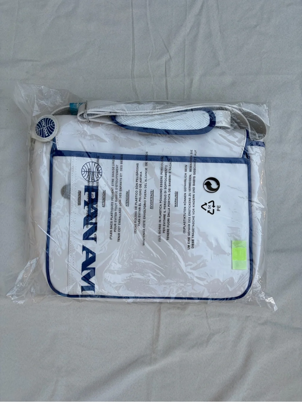 Pan Am Messenger Reloaded-2 Vintage White Leather Shoulder bag